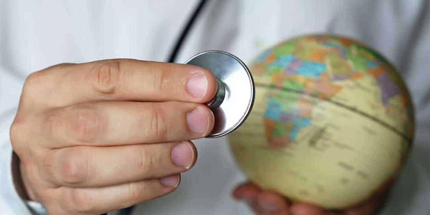 apotheke-schoendorf-voecklabruck-reiseapotheke2