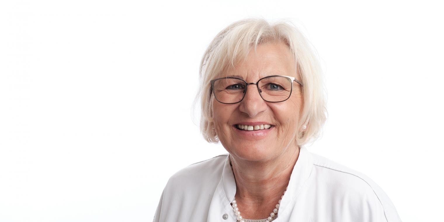 team-sante-obeliks-apotheke-by-wolfgang-lehner_xh11958